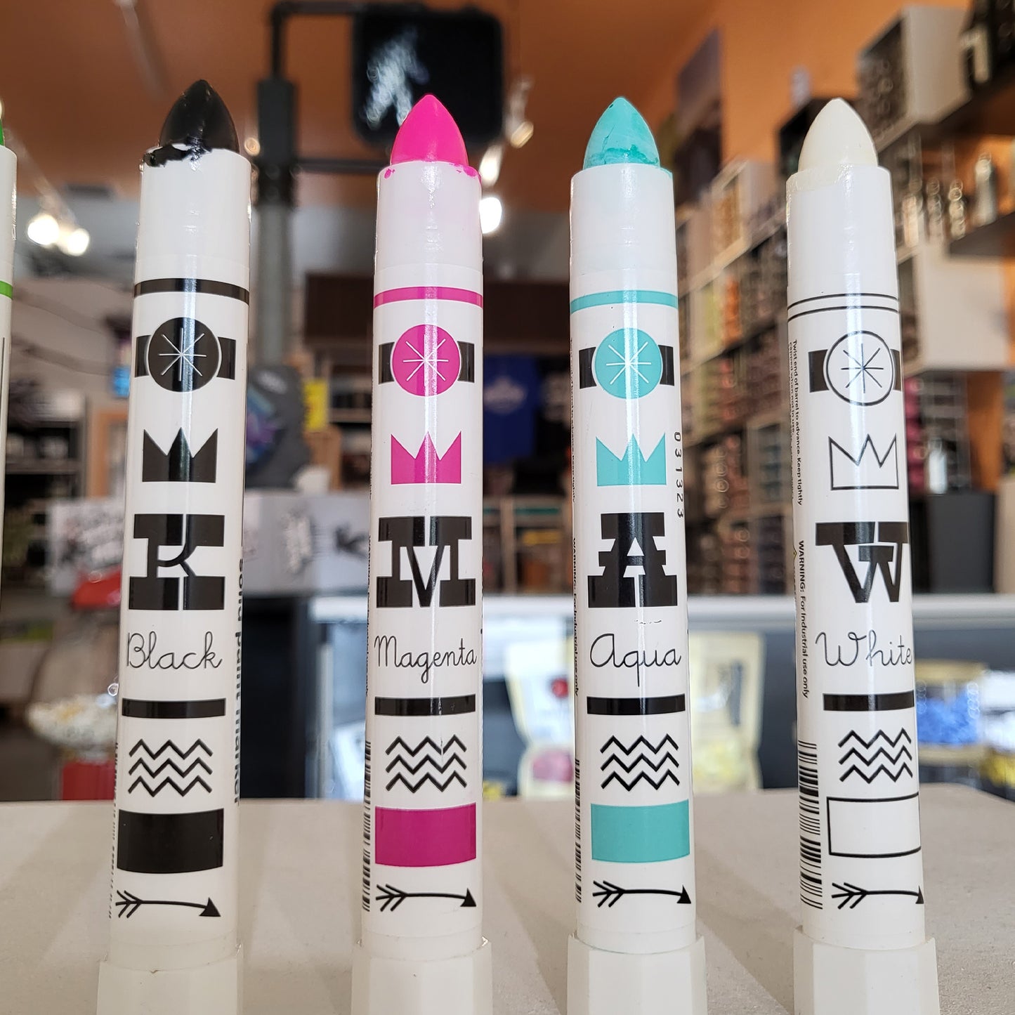 Art Primo Solid Paint Marker