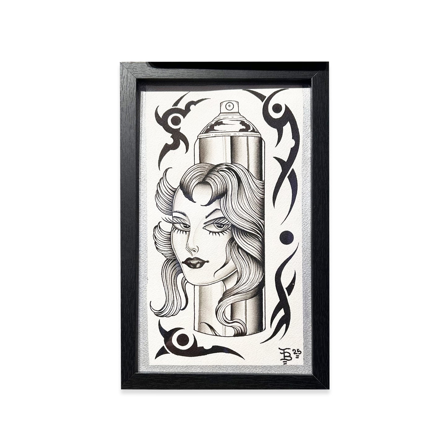 La Mujer y la Lata by Tommy Omega