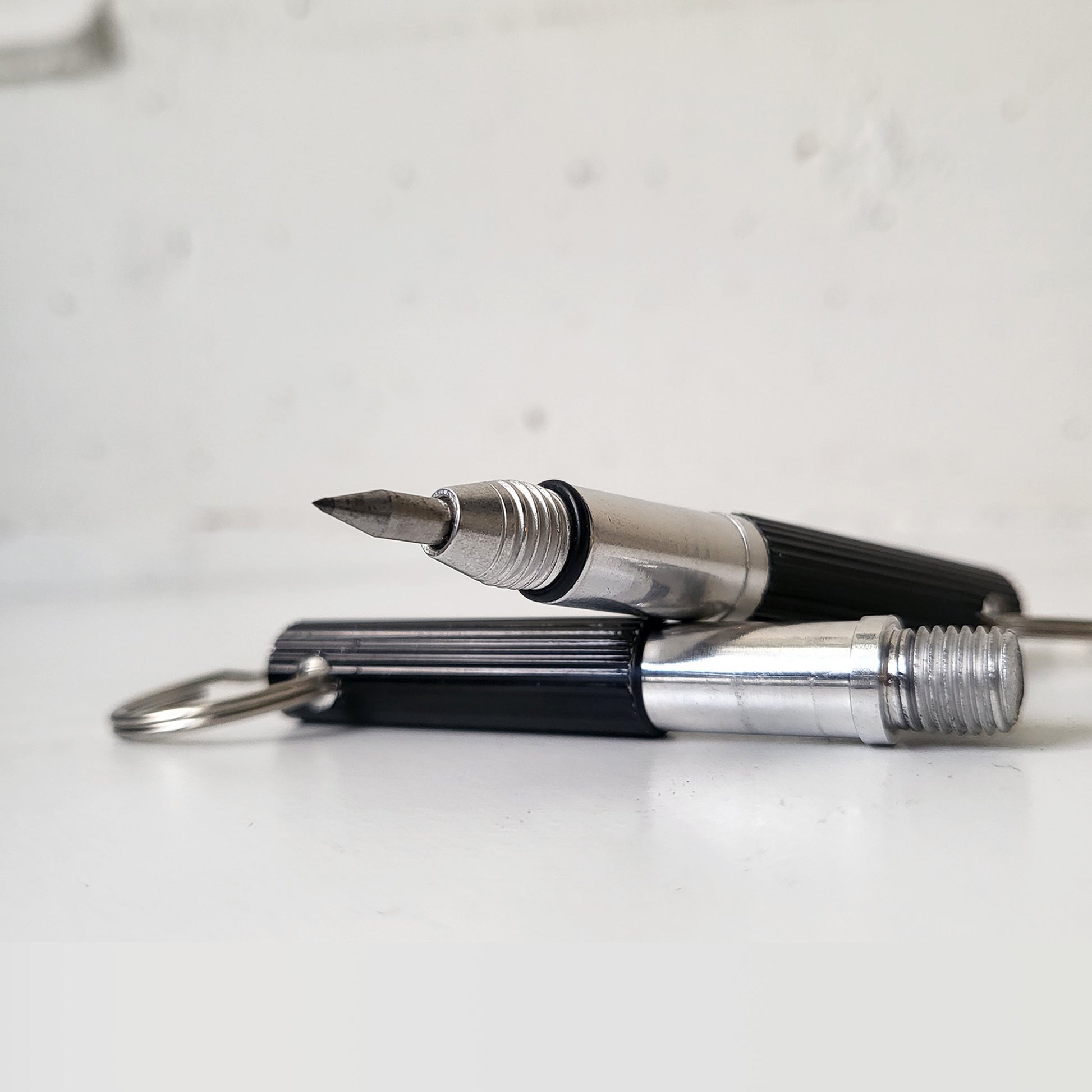 Handmade graffiti glass scribing tool